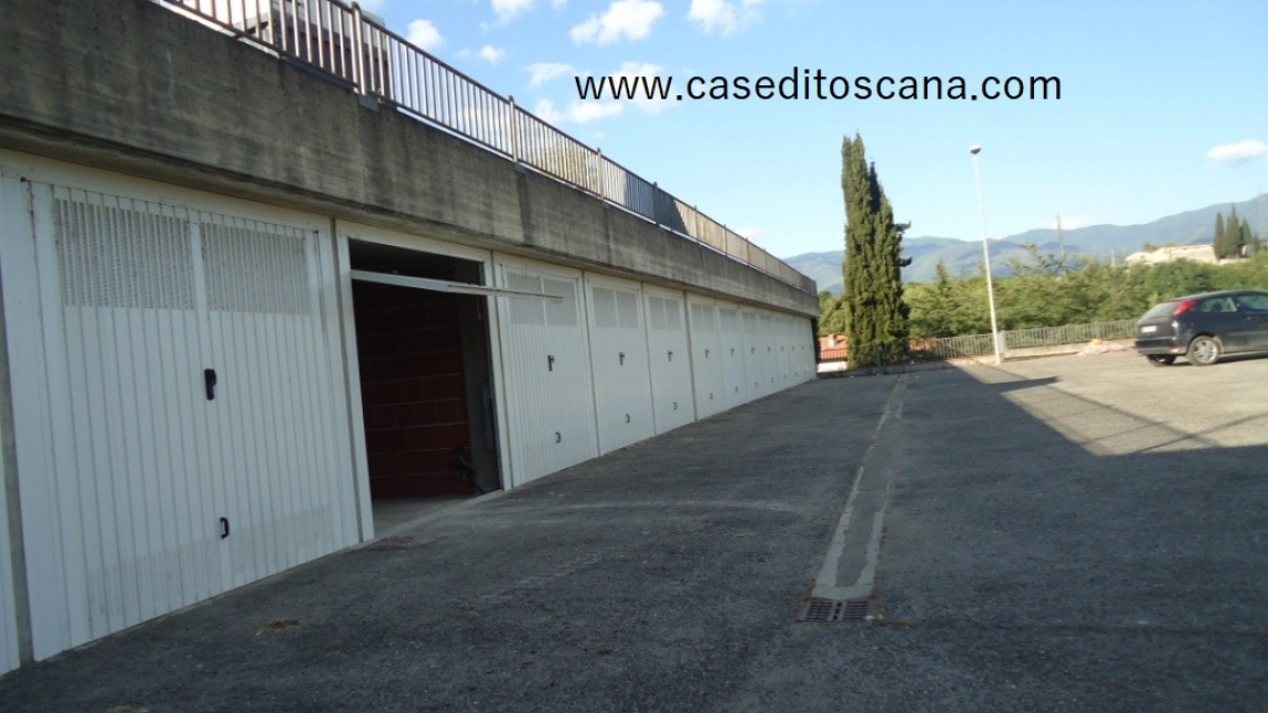 INCISA - VENDESI GARAGE VARIE METRATURE