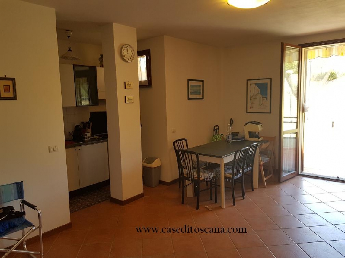 CASCIA - BILOCALE RECENTE COSTRUZIONE CON TERRAZZA E GARAGE