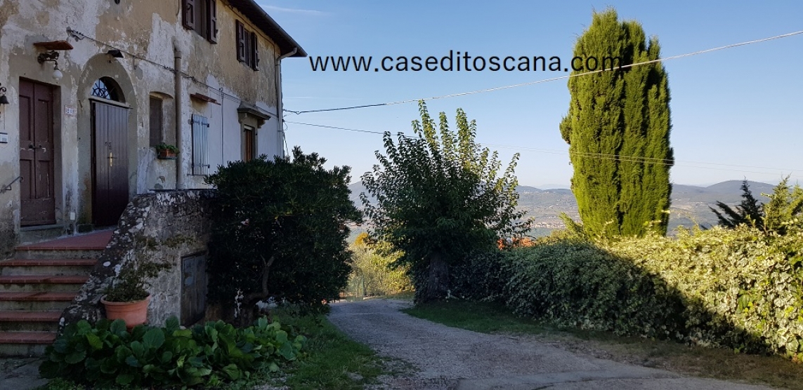 SAN DONATO IN FRONZANO - PORZIONE DI COLONICA IN POSIZIONE COLLINARE