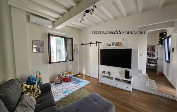 MATASSINO - LUMINOSO TERRATETTO RISTRUTTURATO