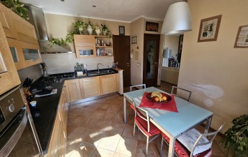 INCISA ALTA - TERRATETTO DI RECENTE COSTRUZIONE CON TERRAZZA ABITABILE