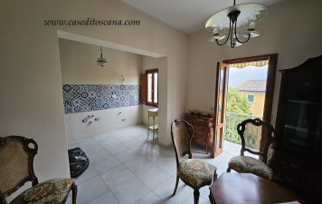 INCISA CENTRO - SPAZIOSO 5 VANI CON TERRAZZA E SOFFITTA